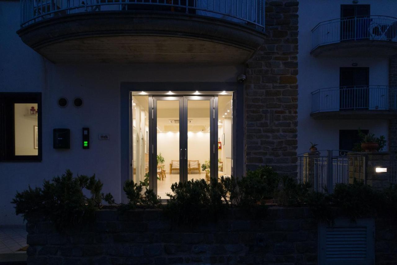 Acciaroli Vacanze Residence מראה חיצוני תמונה